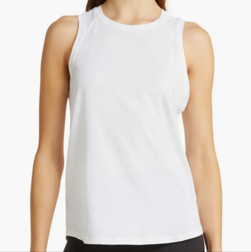 Zella Energy Performance Tank in White. Size XL